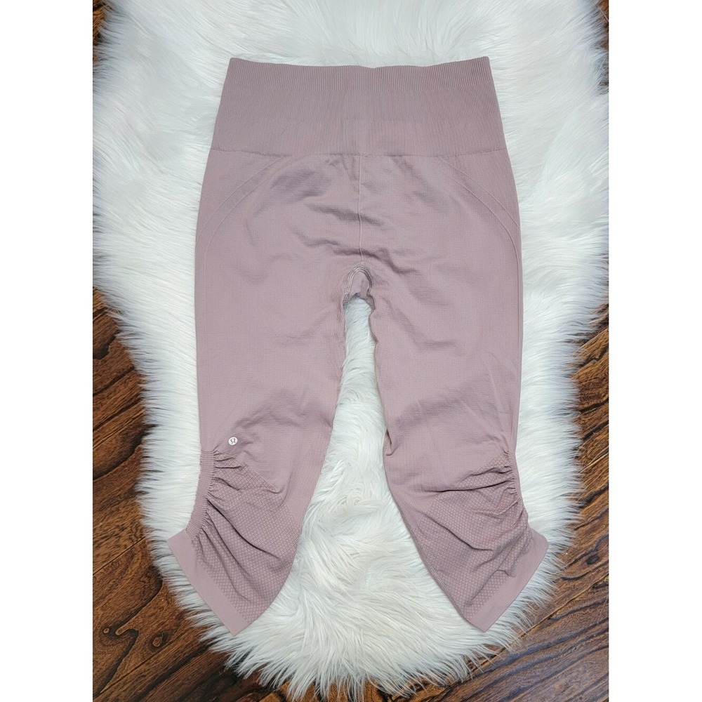 Lululemon In The Flow Crop Leggings Seamless Size 8 Misty Mauve